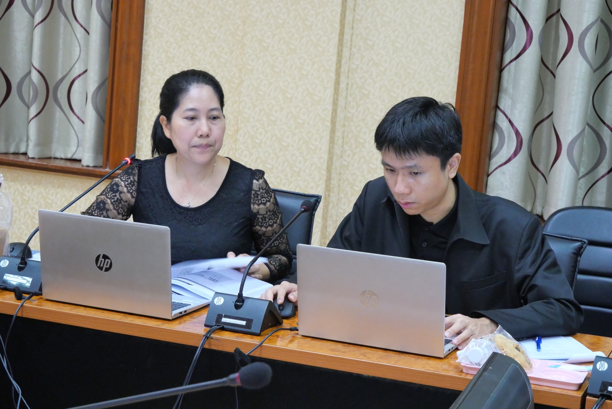 title - ประชุมคณะทำงานพิจารณาผลงานการปฏิรูปที่ดินเพื่อส่งเข้าประกวดการรับรางวัล ครั้งที่ 2/2569 (สมัครขอรับรางวัลเลิศรัฐ ประจำปี 2569) พร้อมประชุมผ่านระบบออนไลน์ ZOOM Meeting 